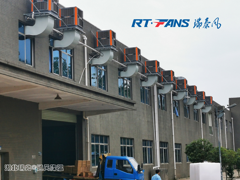 為什么現(xiàn)在的工業(yè)廠房降溫都使用環(huán)保空調(diào)，而并非傳統(tǒng)的空調(diào)！