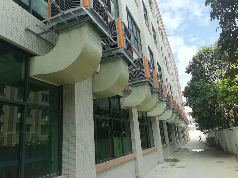 廠房降溫可以使用環(huán)?？照{(diào)，告別高溫天氣