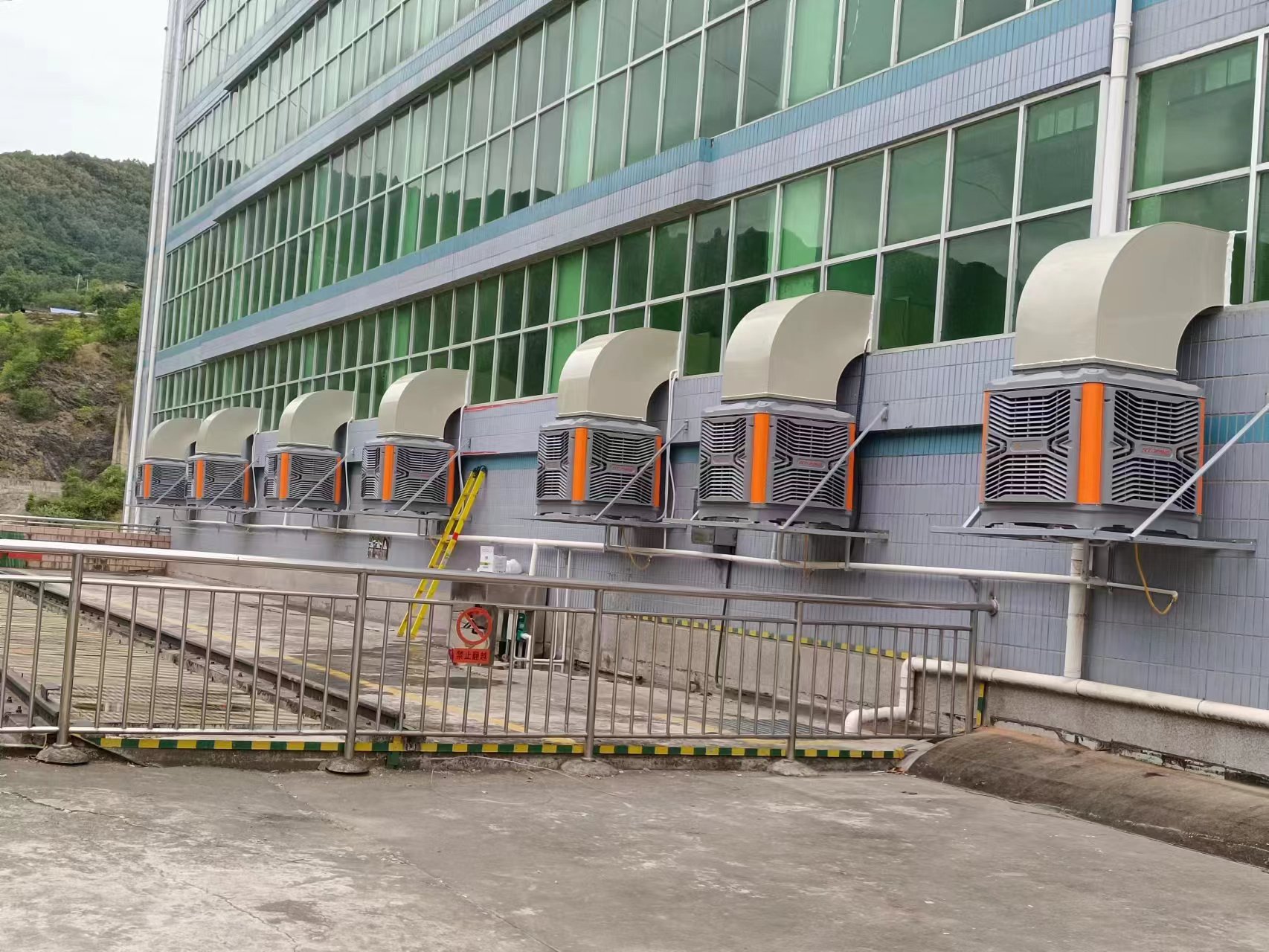 電子廠通風降溫方案