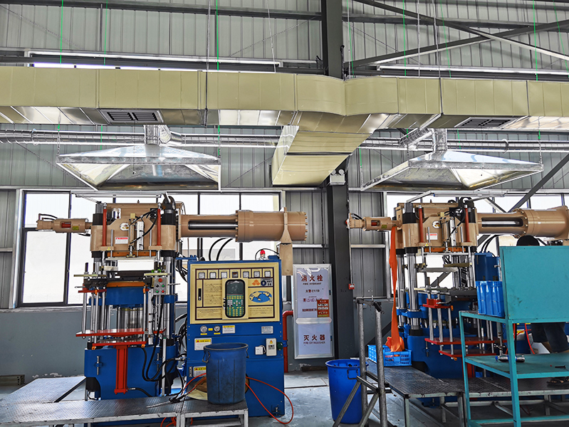 塑膠廠通風降溫方案