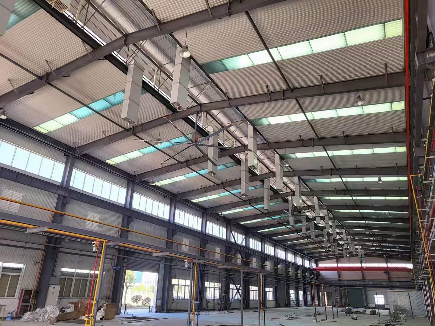 扇機(jī)組合 為電動(dòng)車(chē)廠(chǎng)有效通風(fēng)降溫