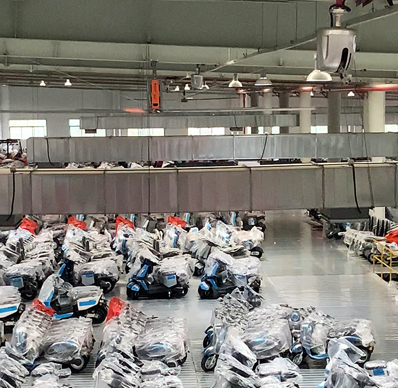 愛瑪電動車廠房大型工業(yè)風扇降溫案例