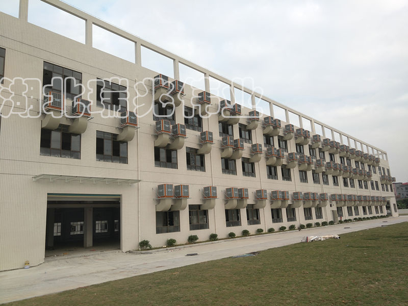 冷氣機(jī)、工業(yè)冷氣機(jī)、蒸發(fā)式冷氣機(jī)、潤東方蒸發(fā)式冷氣機(jī)、湖北潤東方蒸發(fā)式冷氣機(jī)